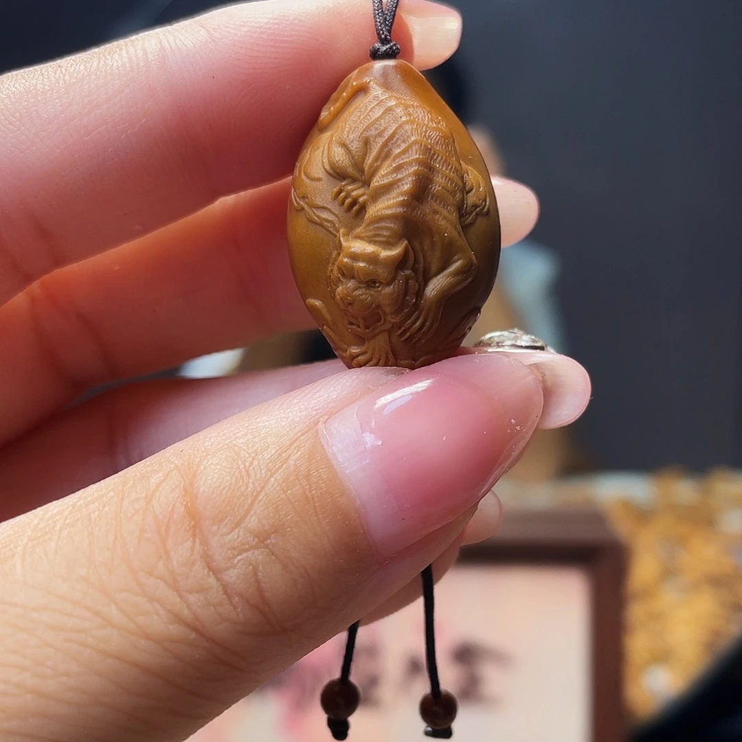 橄榄核等各种材料组成