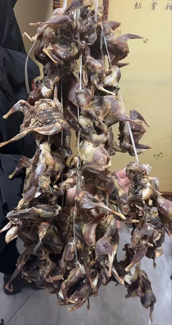 农家手工腌制鹌鹑