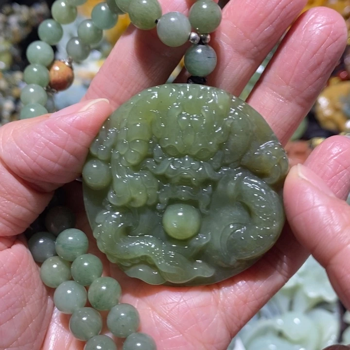 岫玉岫玉吊坠未镶嵌