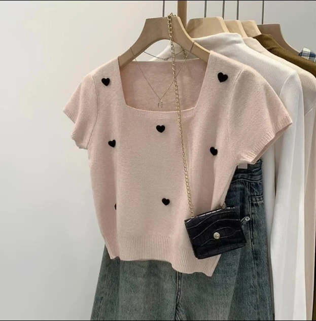 892#设计感超好看大码爱心方领短袖针织衫女2025夏季黄色短款T恤