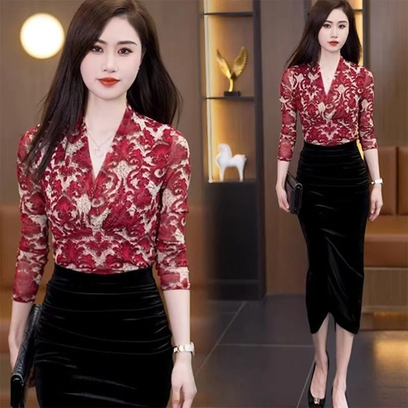 7183#秋季新款长袖V领时尚洋气显瘦百搭印花小衫T恤打底上衣女士