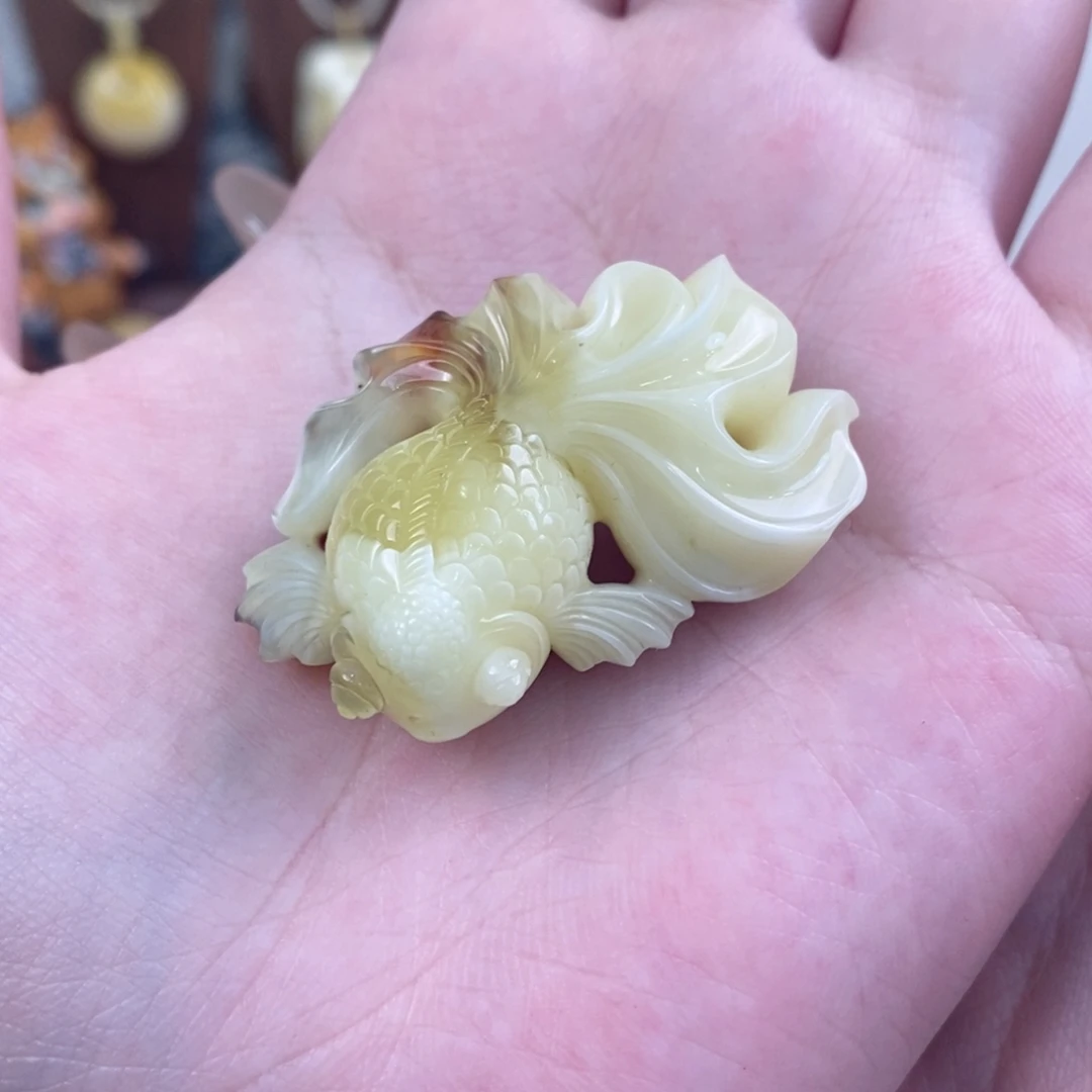 未镶嵌蜜蜡裸石金白溶洞小锦鲤