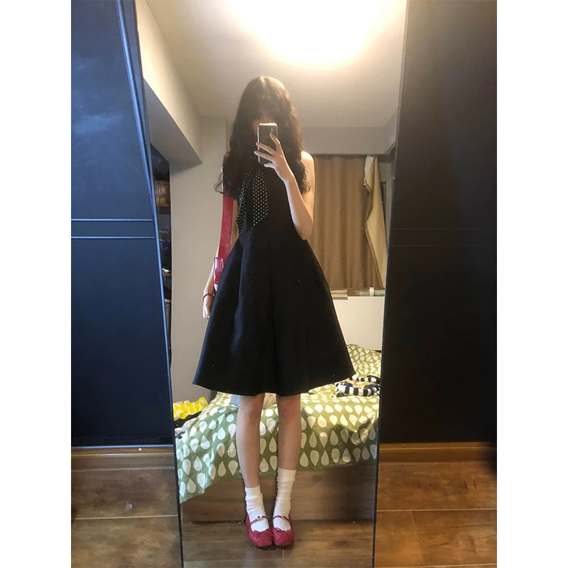 KSKM收腰背心连衣裙女2026春夏新款设计感显瘦中长款A字赫本裙子
