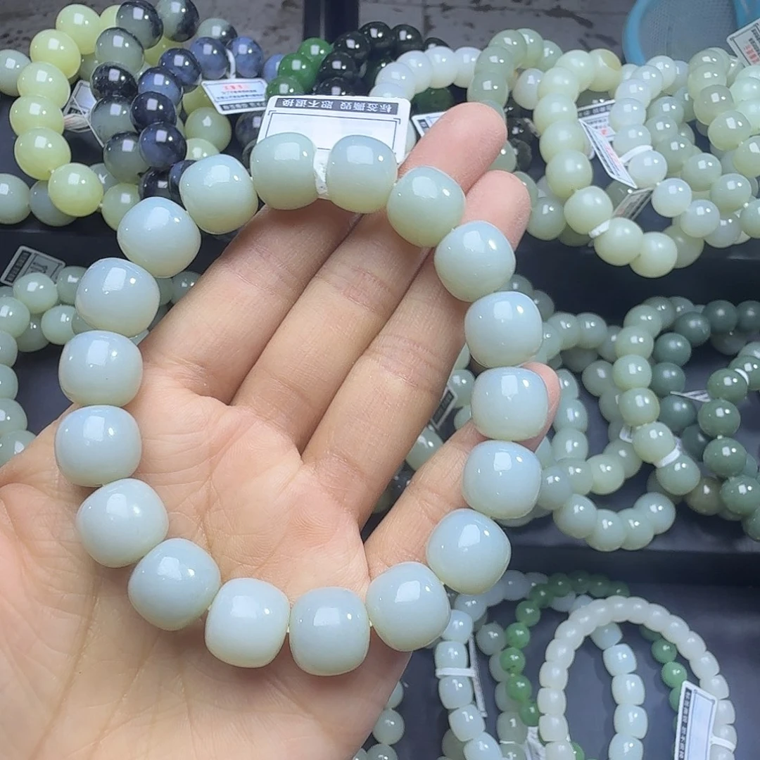 和田玉未镶嵌手链