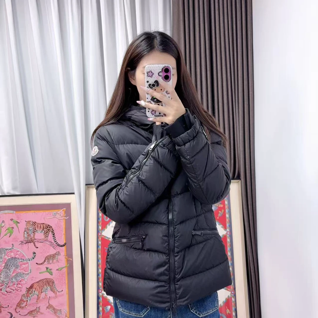 95新 MONCLER 麦殿/带帽羽绒服/251111ZZLVP05