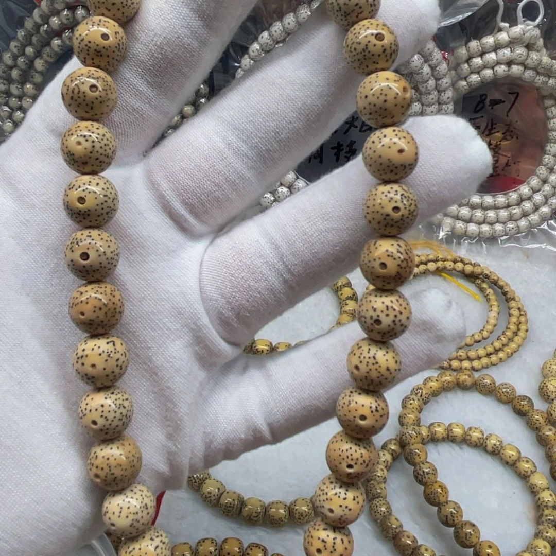 星月菩提吊坠11圆石玉