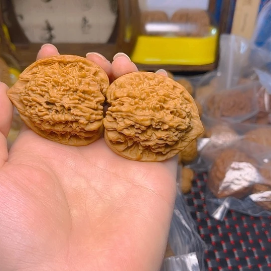 文玩核桃吊坠官帽