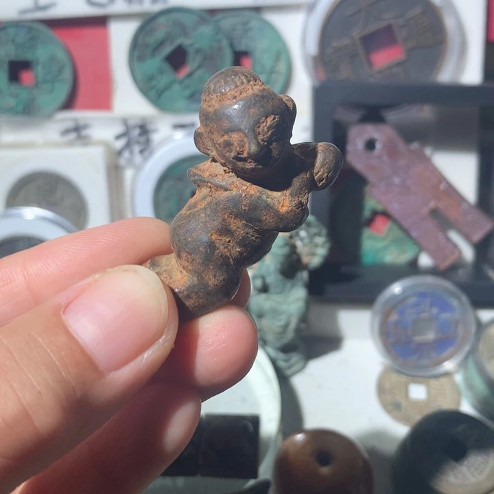 扬***木铜现代工艺品钱钱