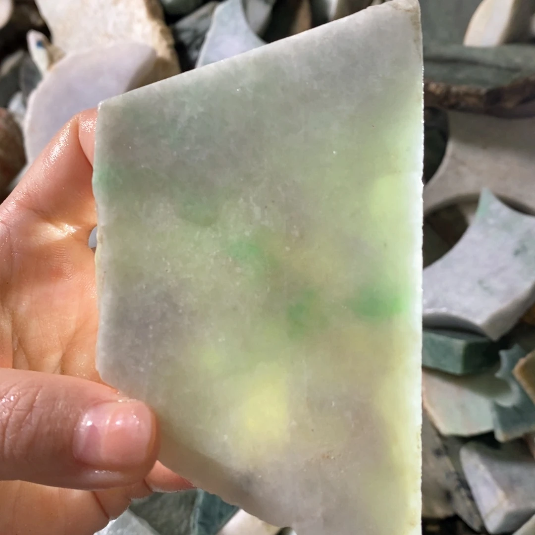 颈饰未镶嵌翡翠天然翡翠