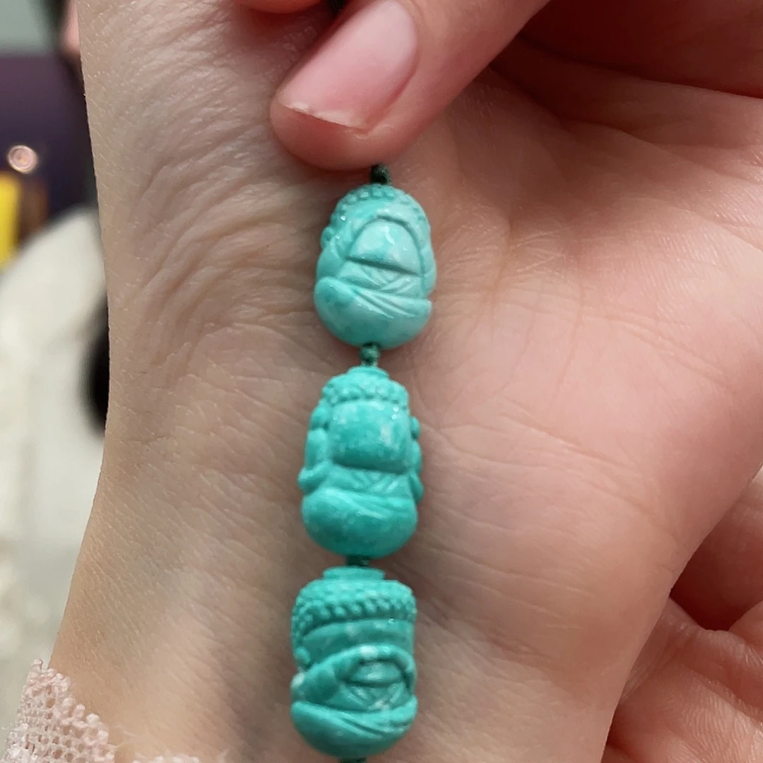 绿松石颈饰未镶嵌