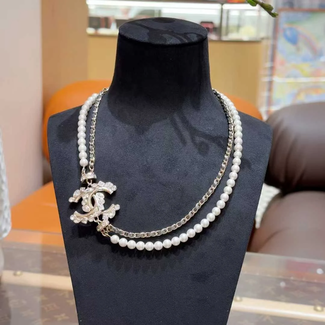99新 Chanel/香奈儿 88- 23P双层珍珠双C水钻+黑金皮穿链/项链