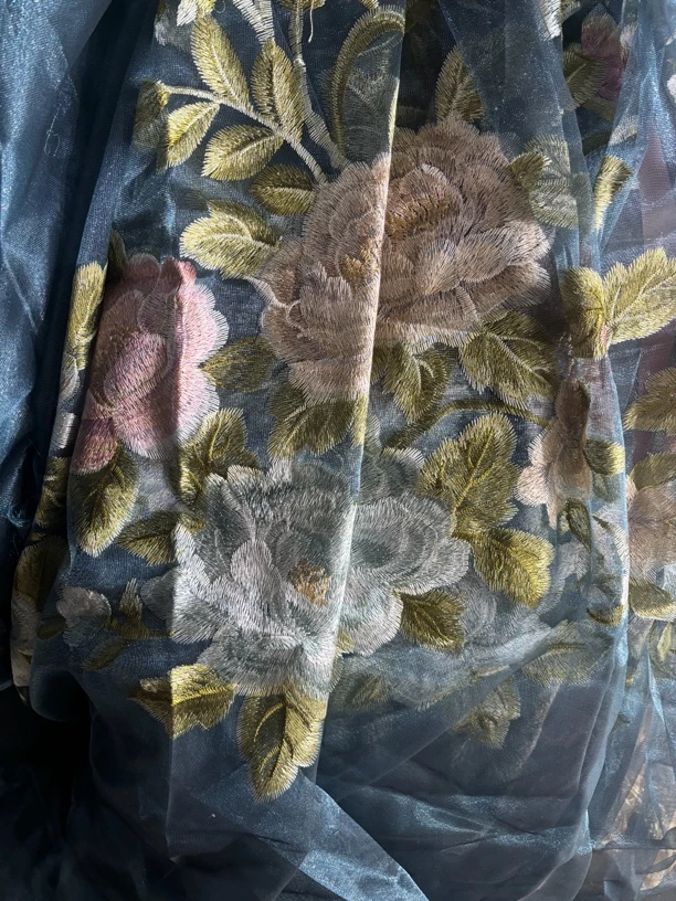 3803 5×2.78 绣花纱