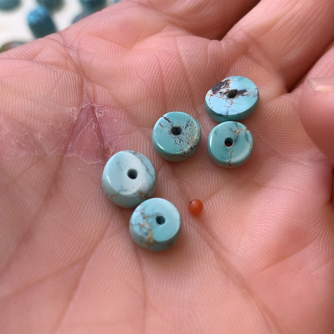 南红玛瑙未镶嵌珠宝奇石