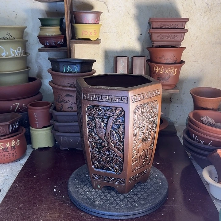 紫砂花盆，手工制作