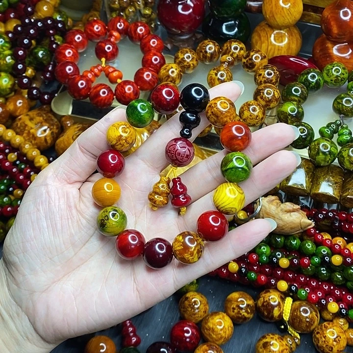 松木琥珀木文玩手串