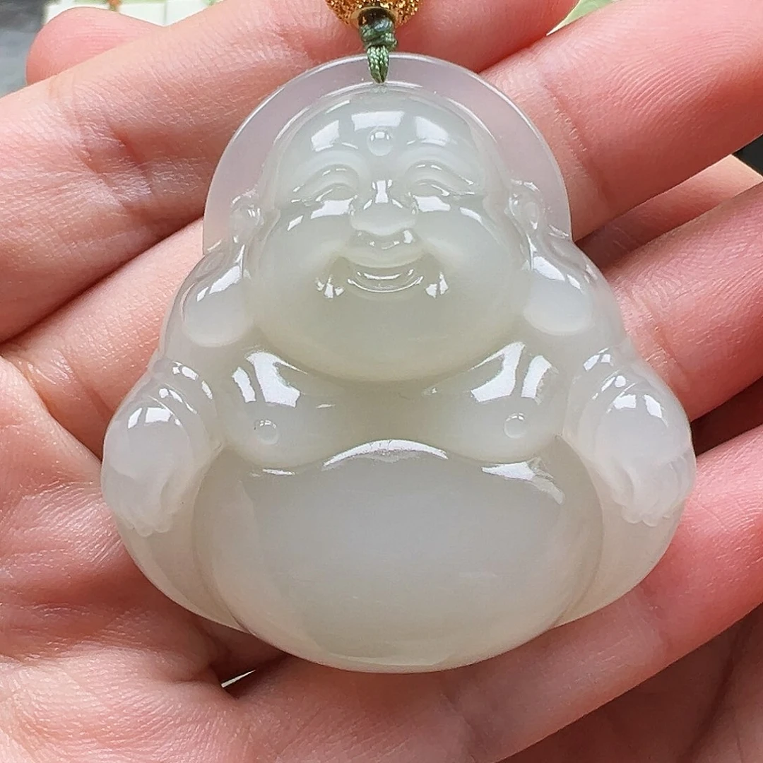 和田玉足金镶嵌颈饰小***兔
