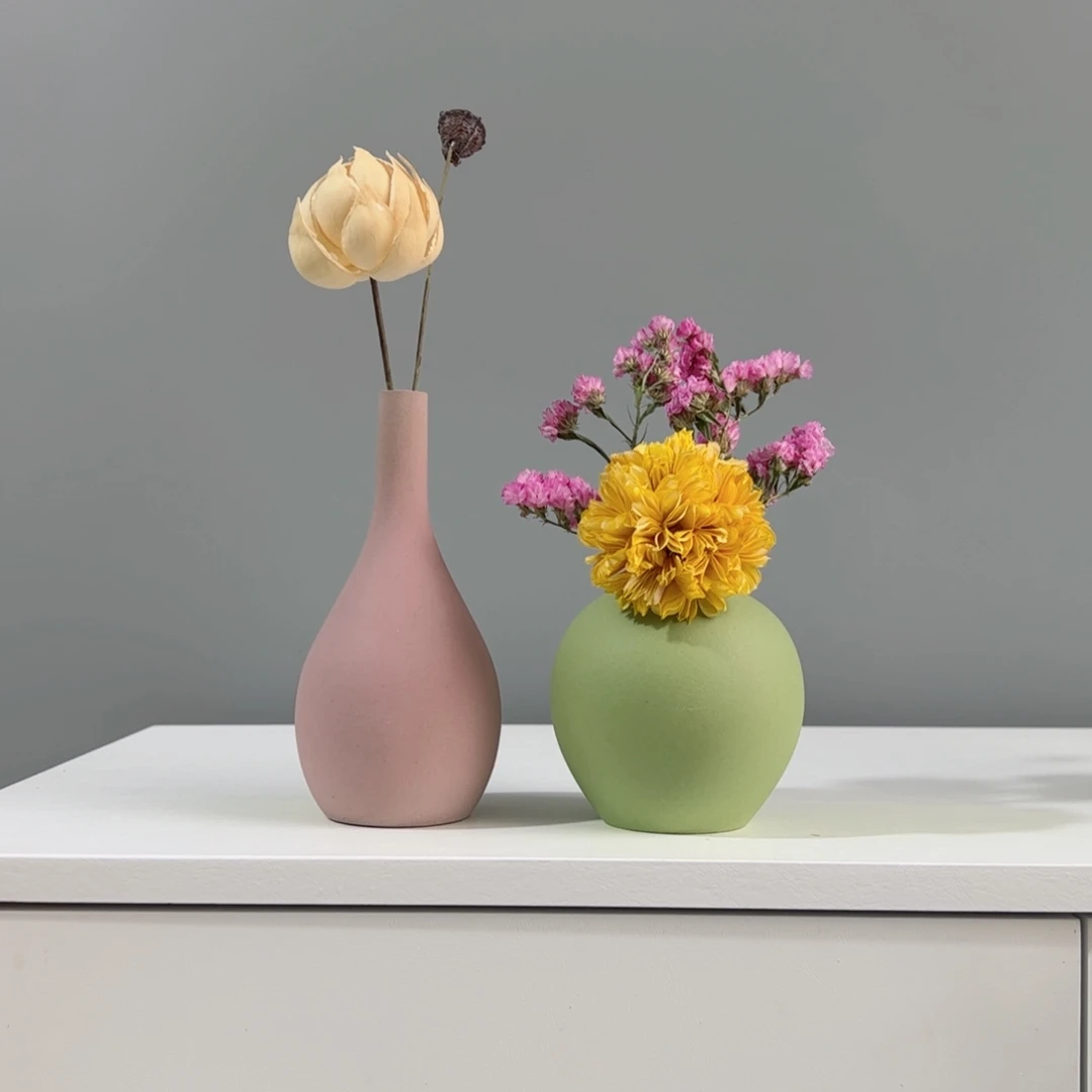摆件陶瓷小花瓶摆件含花总高约20-30cm