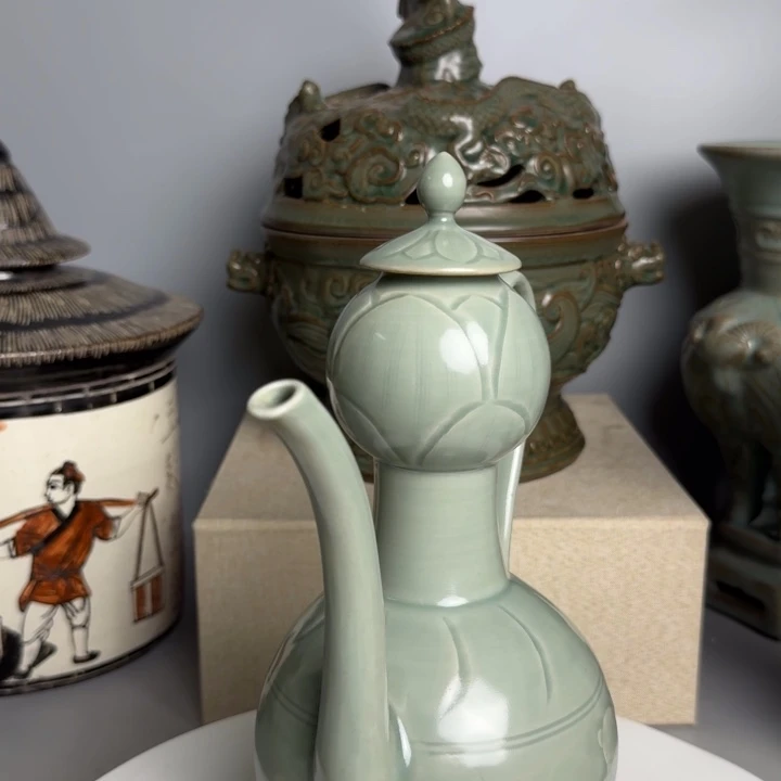 瓷片越窑壶一件瓷器