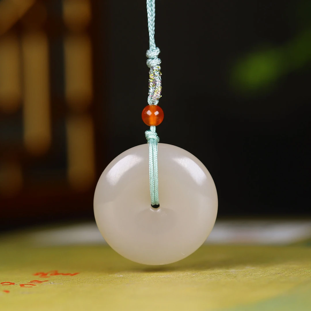 92435和田玉平安扣