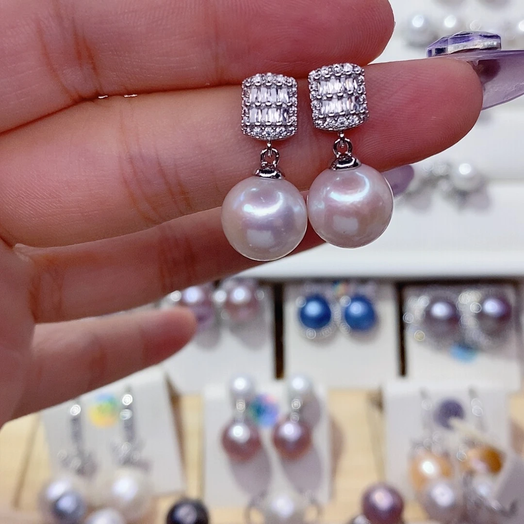 淡水珍珠耳饰未镶嵌