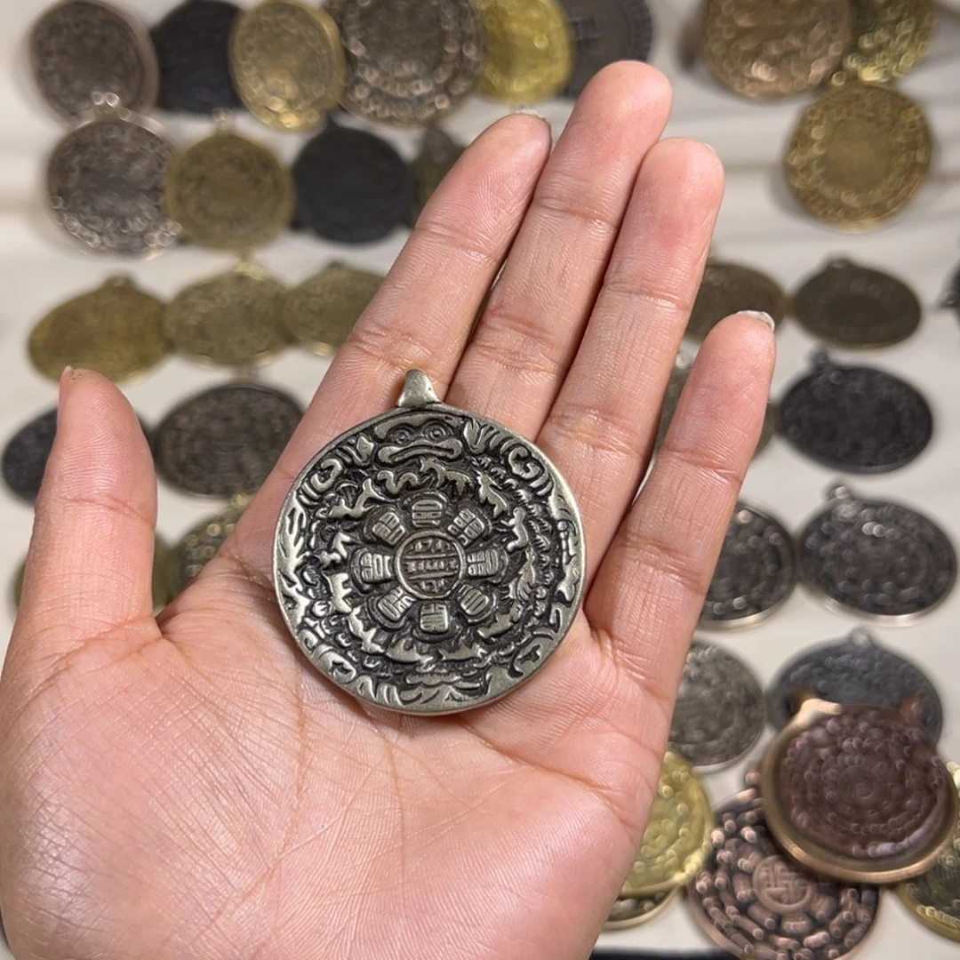 知***九宫八卦配饰图册的故事与方法