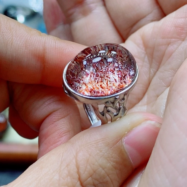 水晶颈饰未镶嵌?****飘