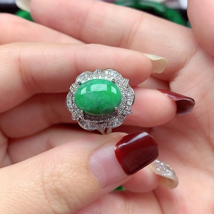 翡翠颈饰银S925镶嵌翡翠