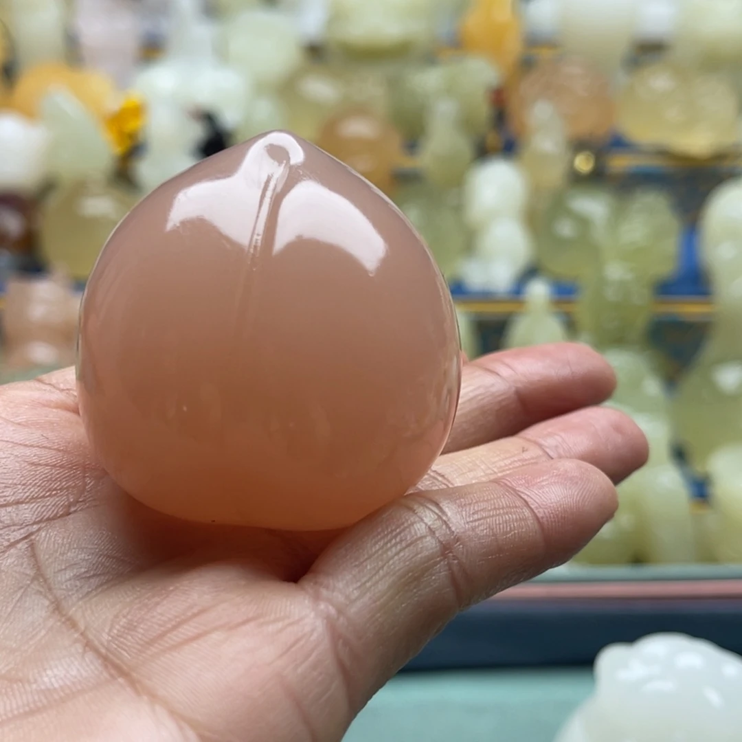 霜***人玉天然桌面小摆件