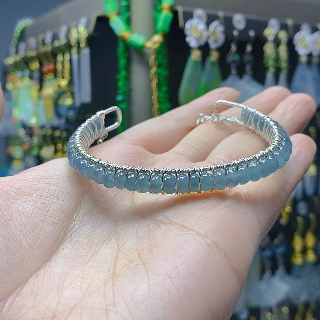 未镶嵌翡翠耳饰翡翠