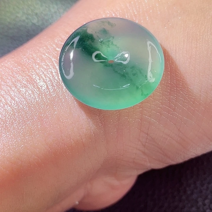 未镶嵌定制翡翠翡翠