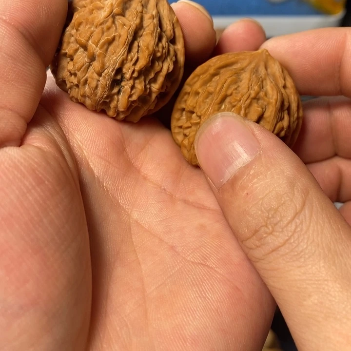 把件桃核45675544666