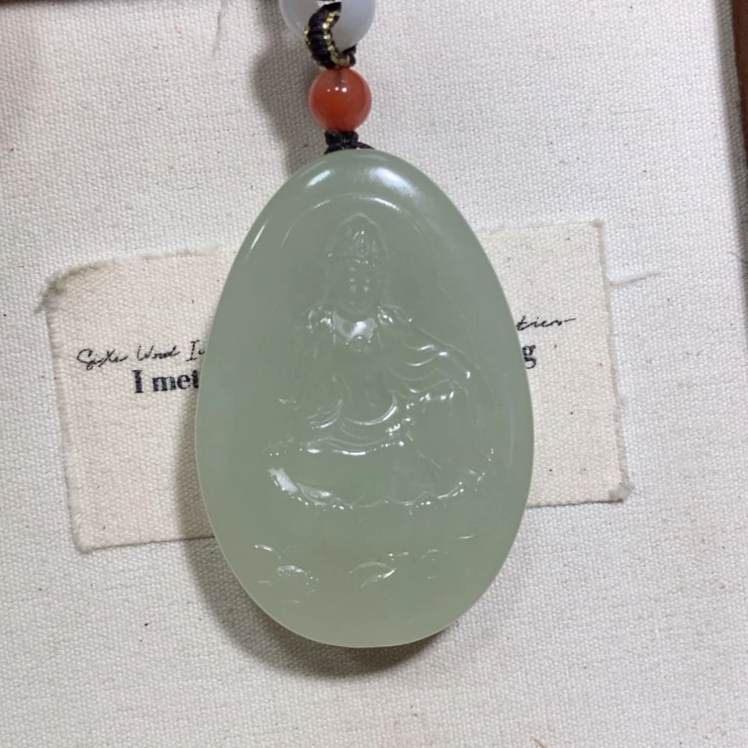 和田玉（糖玉）颈饰未镶嵌