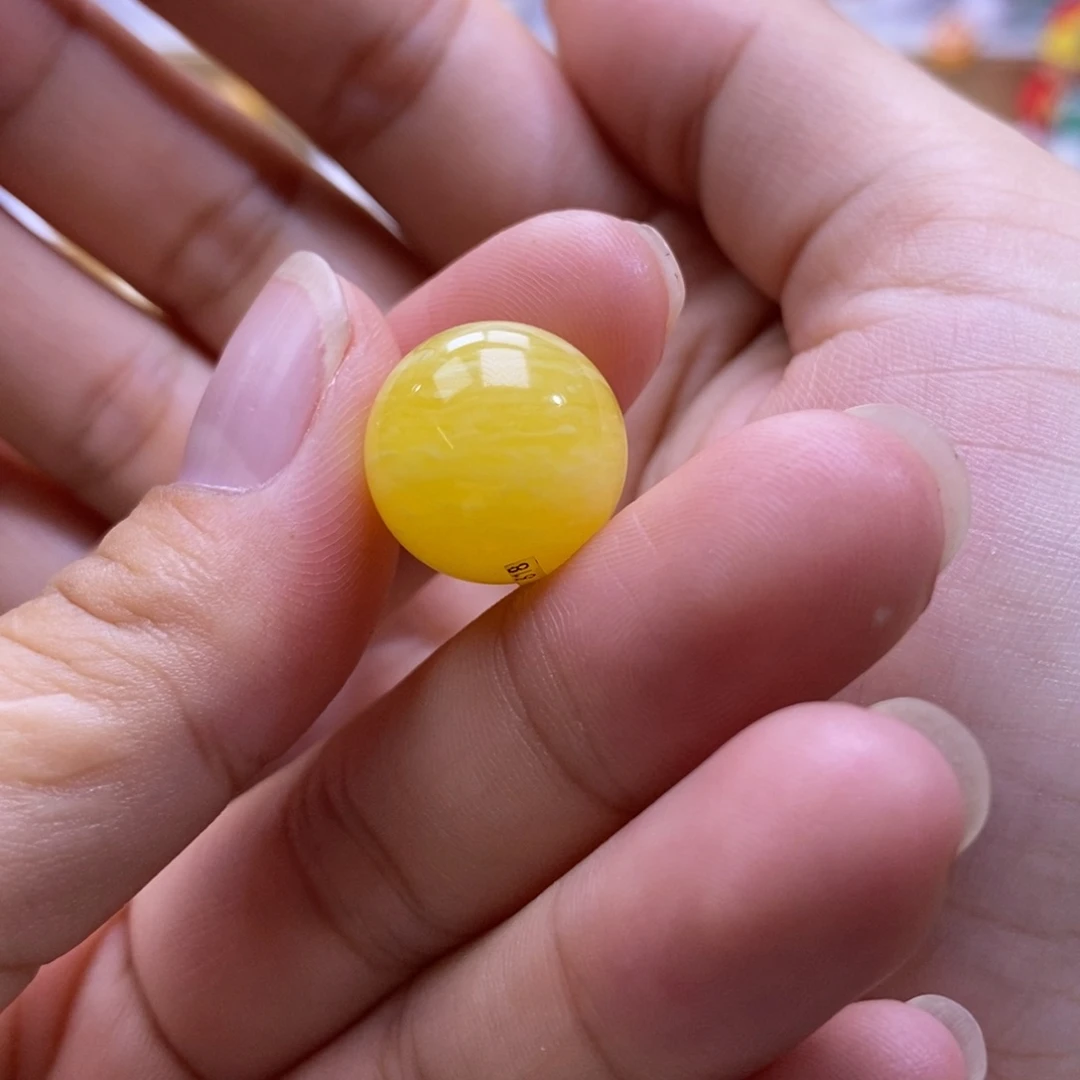 琥珀未镶嵌珠宝奇石15.4