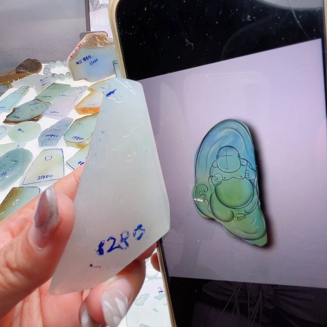 定制翡翠未镶嵌定制翡翠未镶嵌