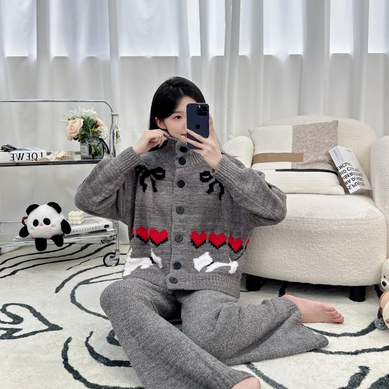 翻领宽松女士家居服套装连帽系带睡衣加厚卡通动漫