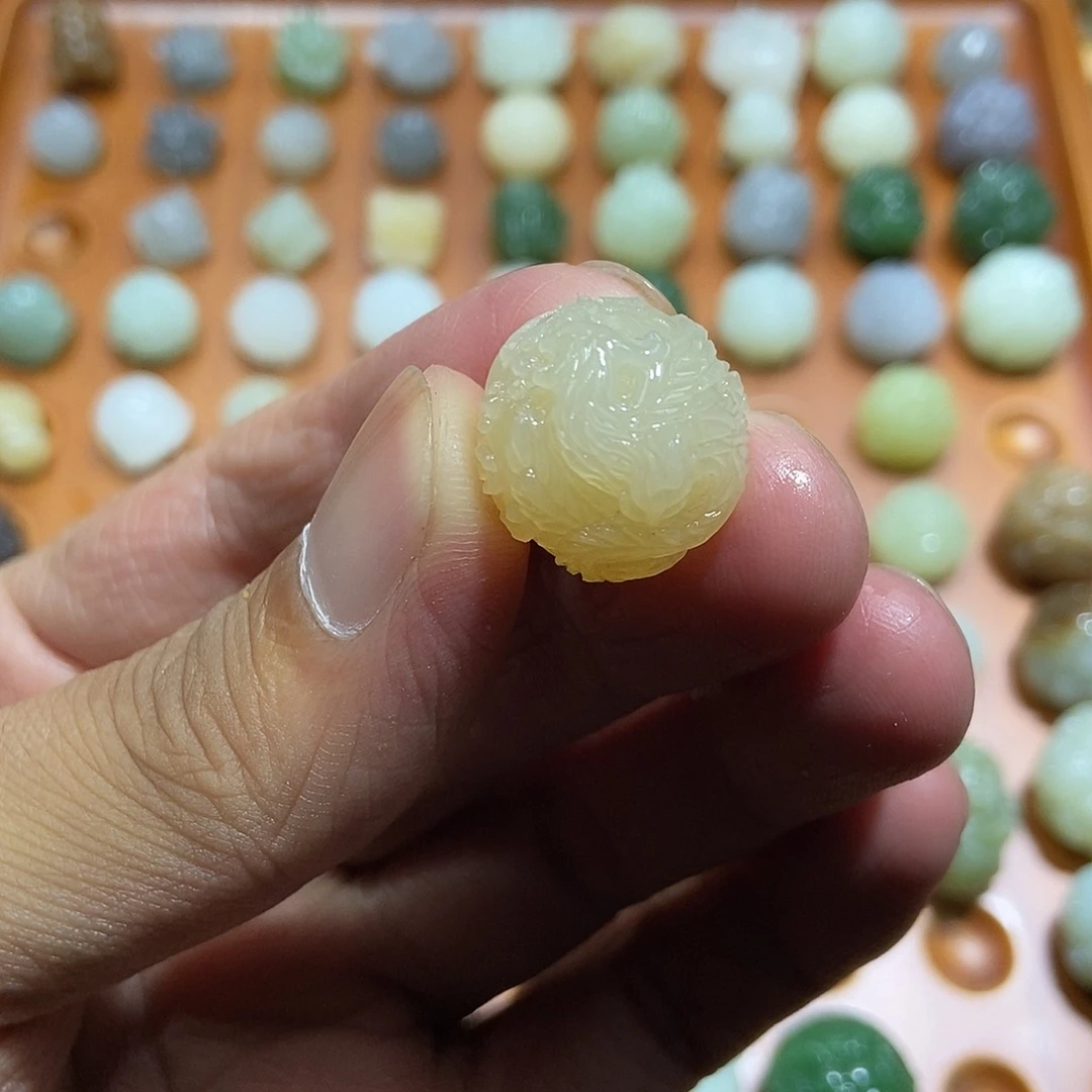 颈饰未镶嵌和田玉定制