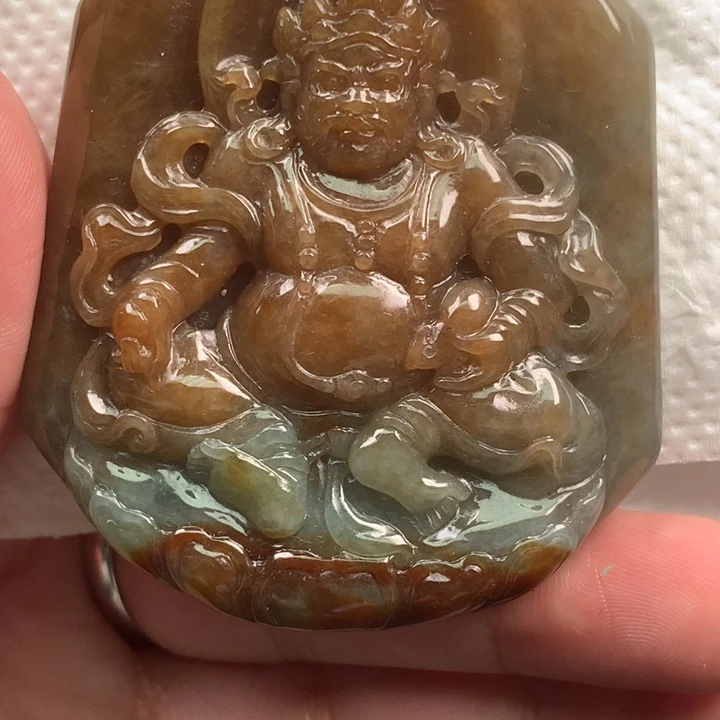 仪***感颈饰未镶嵌翡翠翡翠