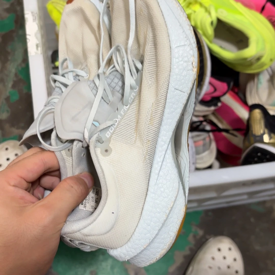 莫代尔纤维战损鞋子