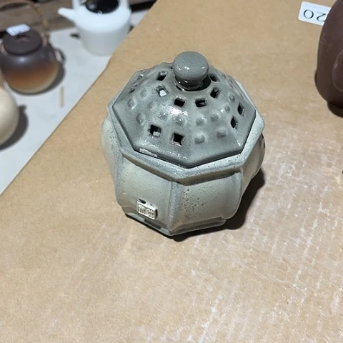 微瑕，不能明火，香薰炉，口径8，高6