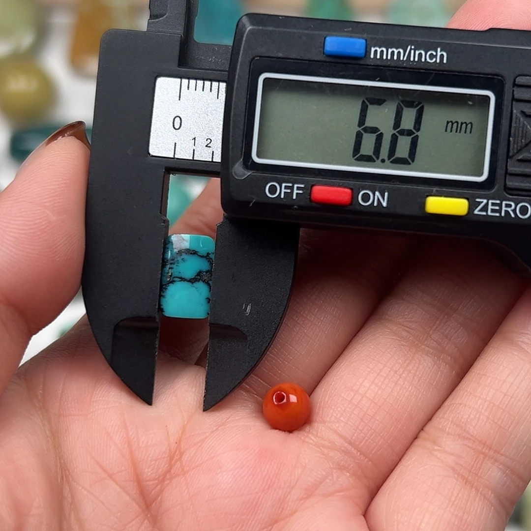 南红玛瑙未镶嵌珠宝奇石