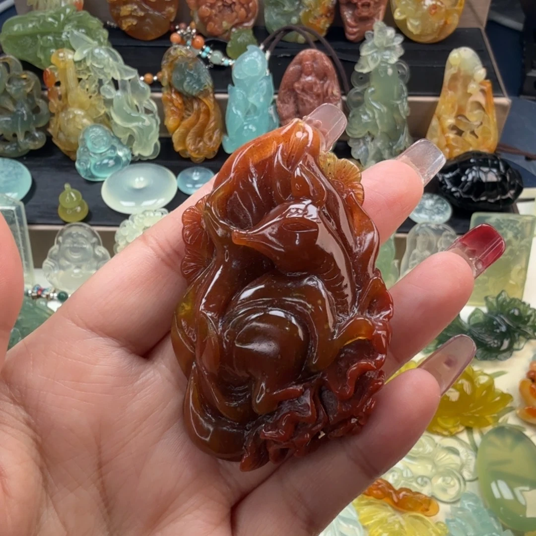 岫玉未镶嵌颈饰岫玉辽阳红狐狸
