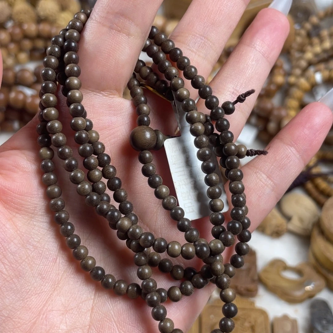 G***y檀香木手串/手链/老山檀香216✖️0.4