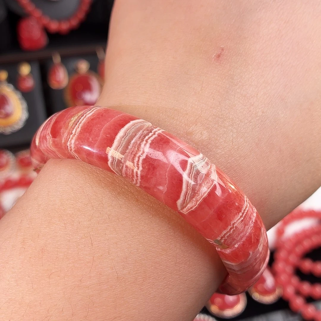 菱锰矿（红纹石）未镶嵌手绳61.768g