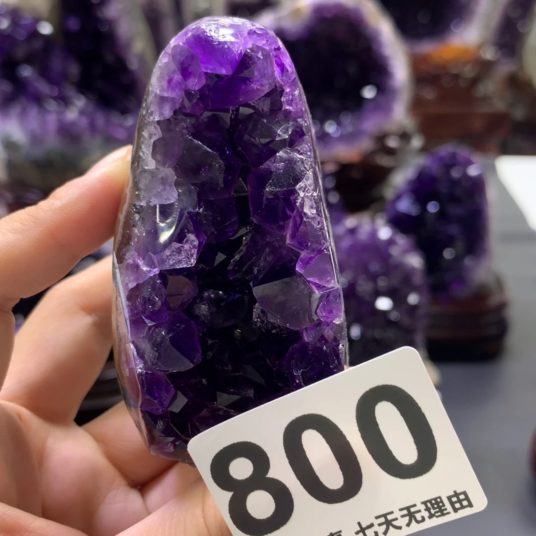 未镶嵌水晶大型摆件（非配饰）