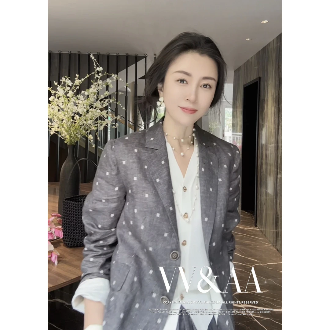 VV&AA 春夏新款时尚显瘦波点提花西服外套 （有内衬）D6852