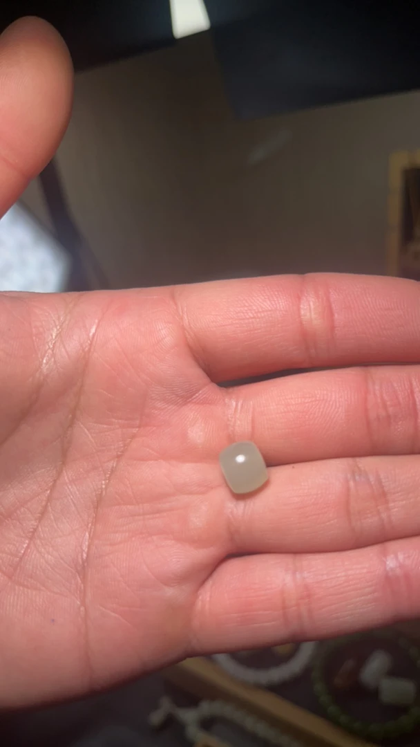 且末和田玉高清白单珠