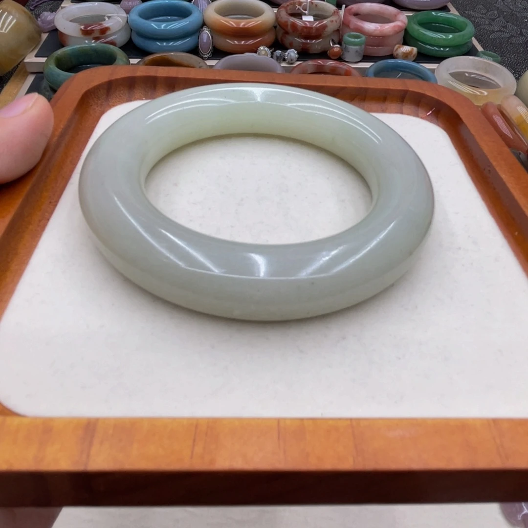石英质玉未镶嵌圈口58