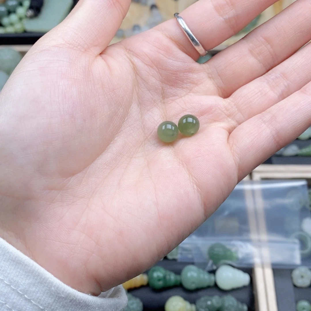 和田玉（糖玉）配珠未镶嵌