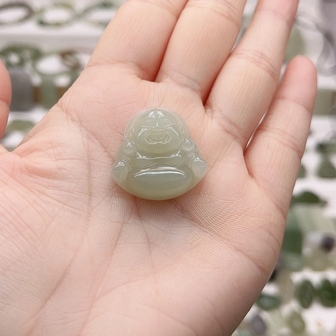 和田玉吊坠未镶嵌怡*