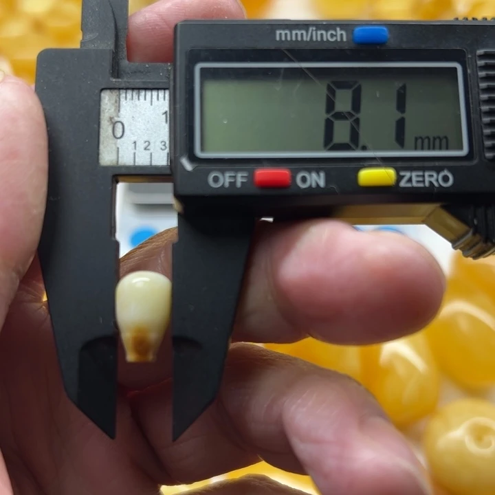 琥珀未镶嵌裸石原矿